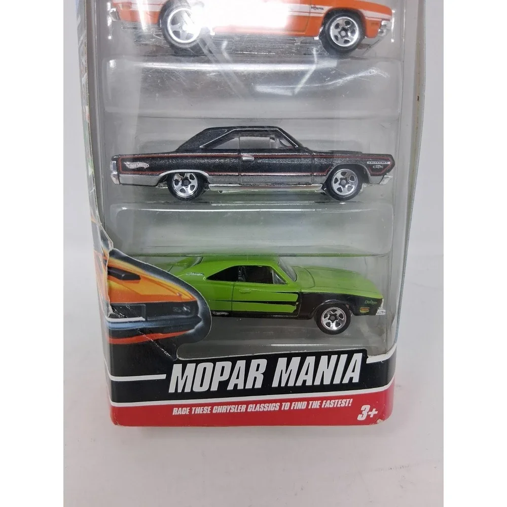 HOT WHEELS MOPAR MANIA FIVE PACK. N